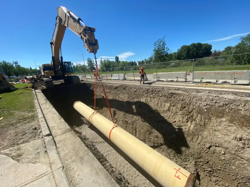 Lower Sarcee South Feedermain Phase 2, Parts 1 & 2