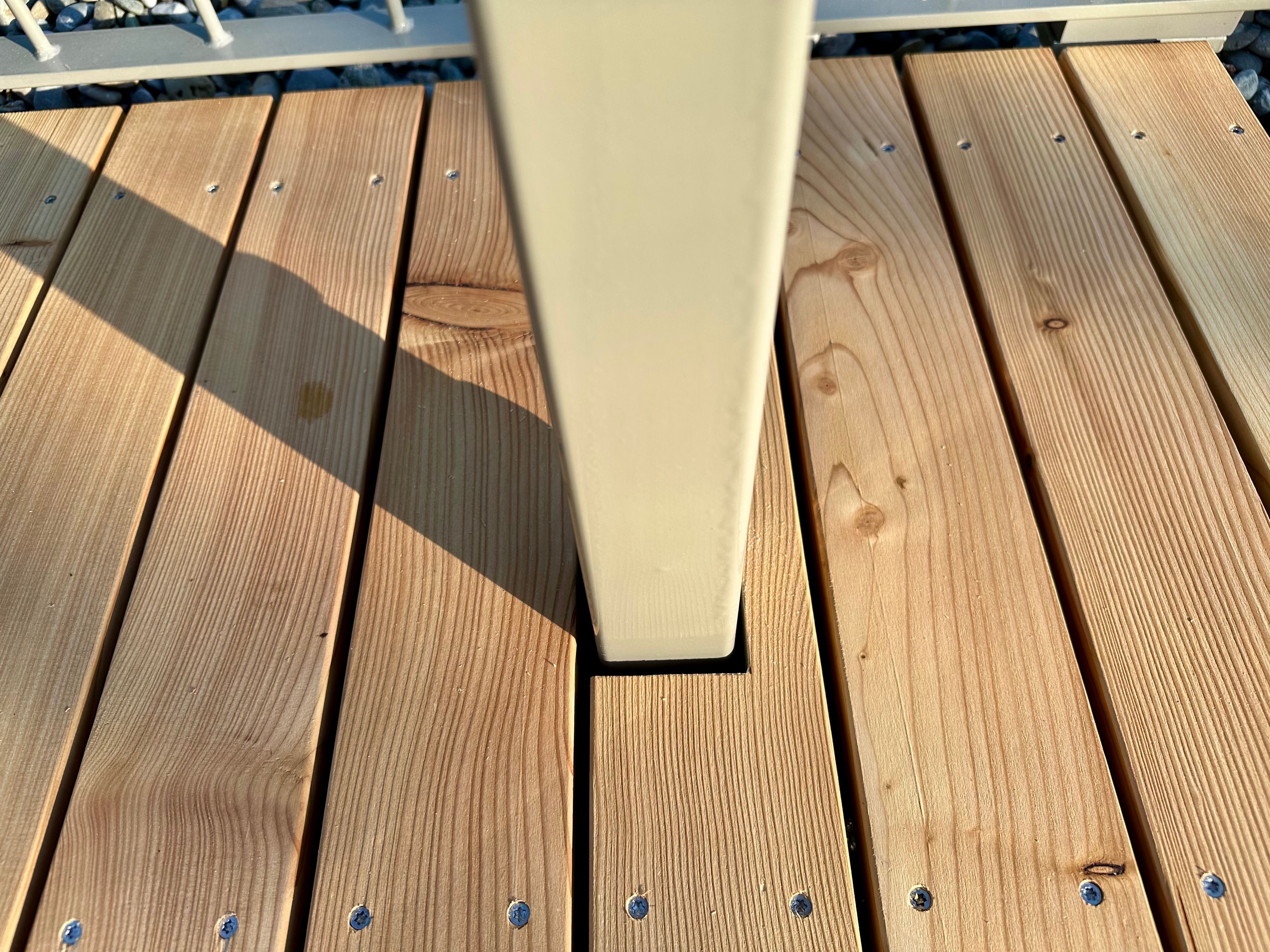Neuer Terrassenbelag in Lärche – 2