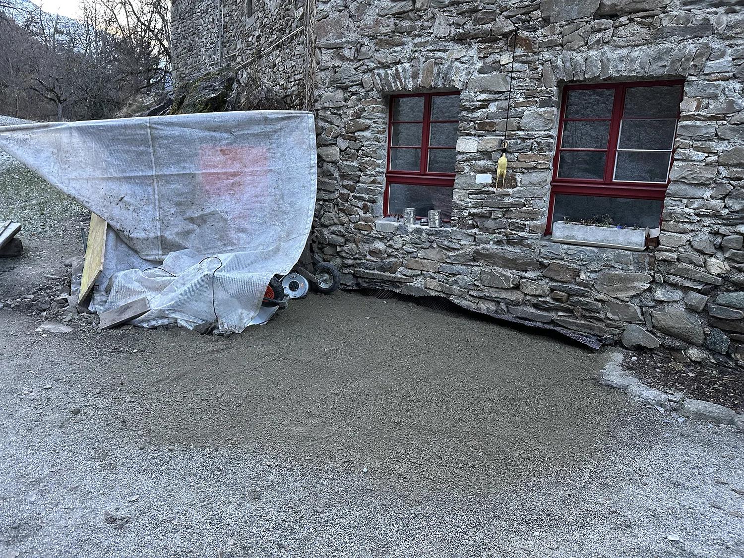 Neue Regenfassung Burg Ehrenfels mit Ablauf – 2