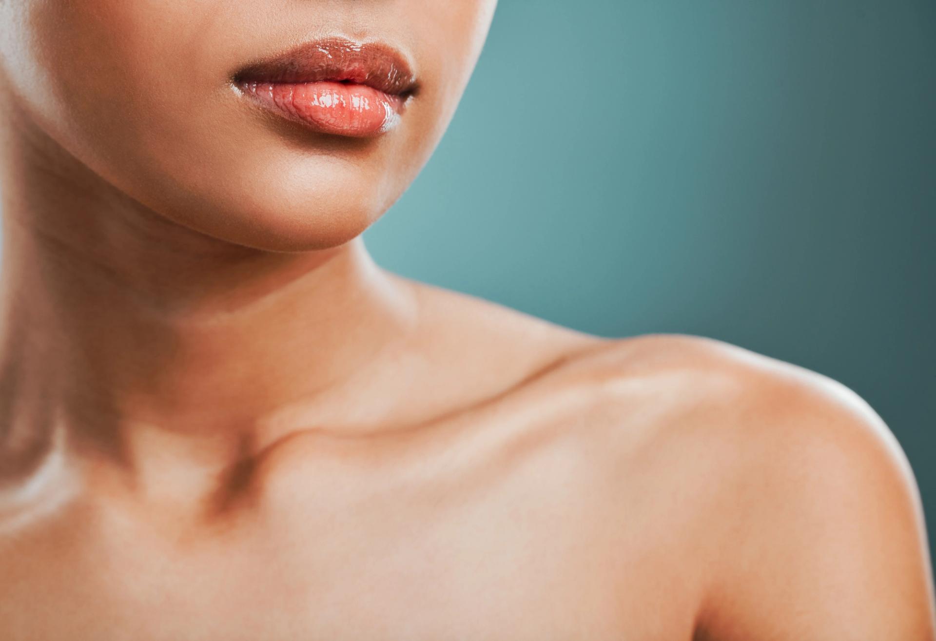 Fotona LipLase Lip Plumping in Irvine, CA performed by Dr. Sabeen Munib, MD