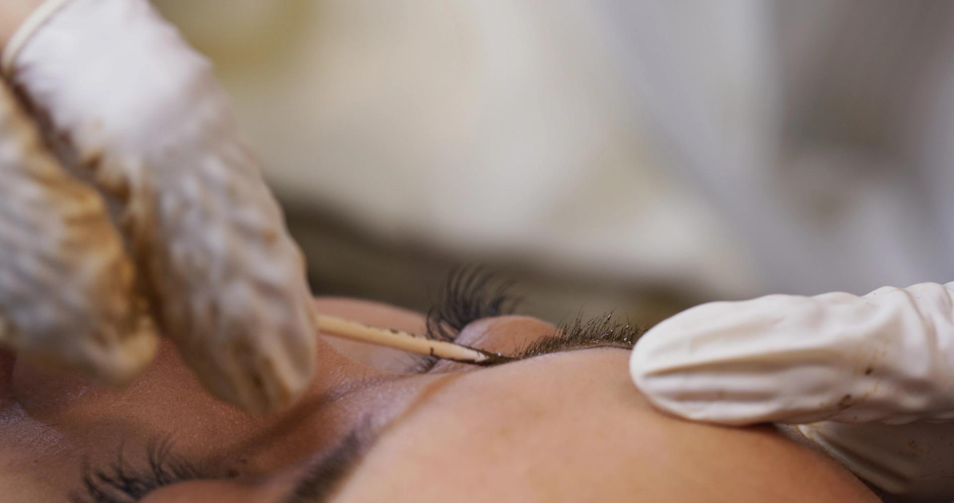 Lash Lift in Irvine, CA performed by Dr. Sabeen Munib, MD