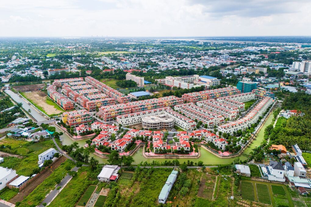 Toàn cảnh dự án T&T Homes Elite Rivera tại Vĩnh Long, thể hiện sự kết hợp hài hòa giữa kiến trúc và cảnh quan tự nhiên.