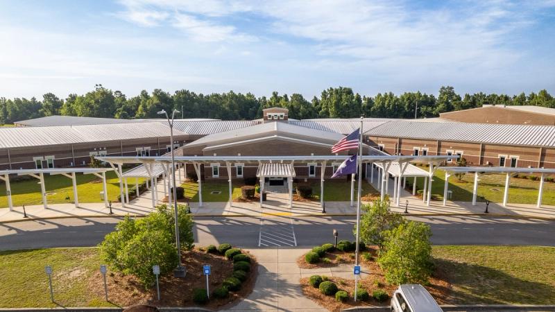 River Oaks Elementary