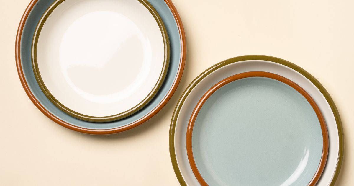 East Fork Enamel Plate Sets - For Indoor and Outdoor Dining