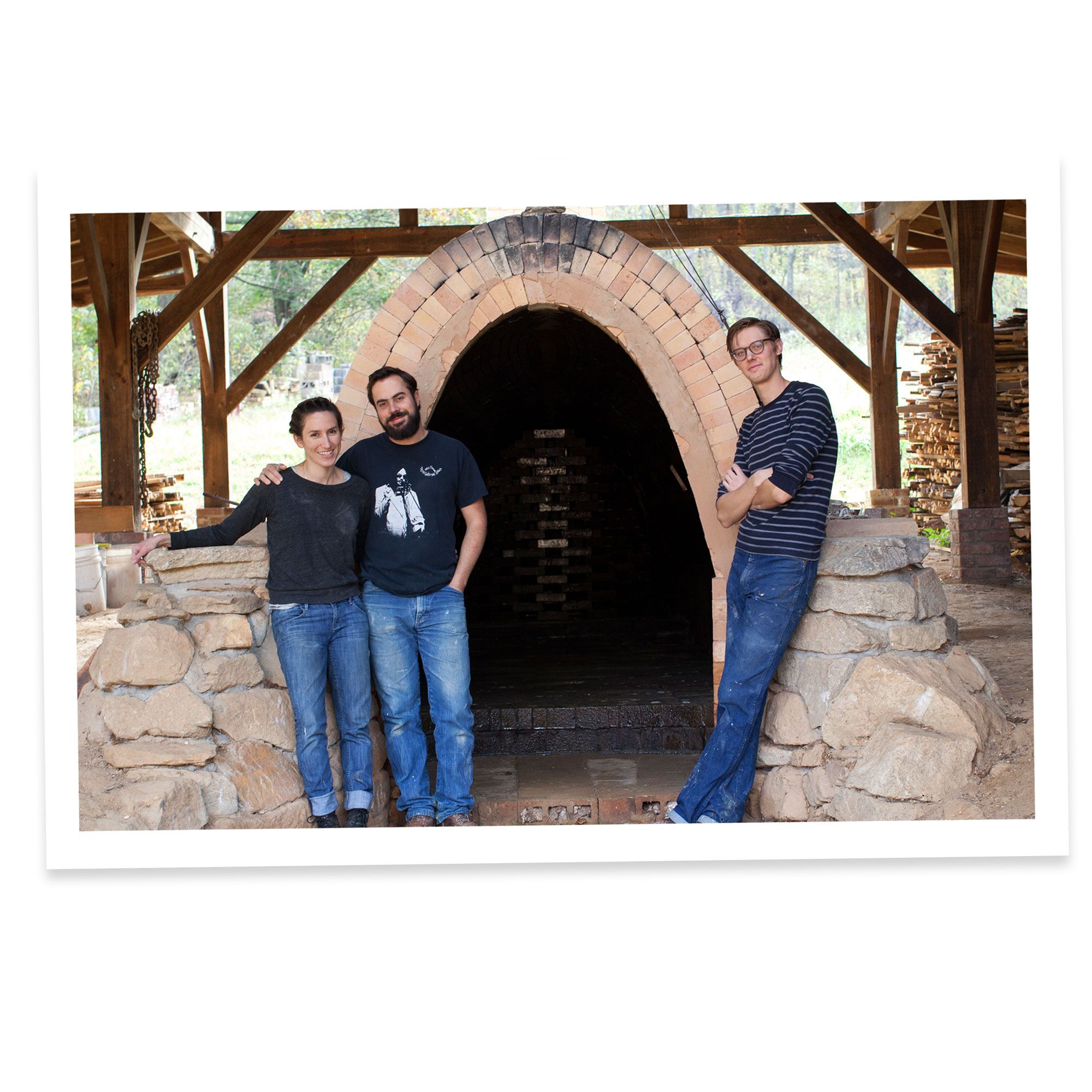 Alex and Connie Matisse, John Vigeland in front of the wood kiln