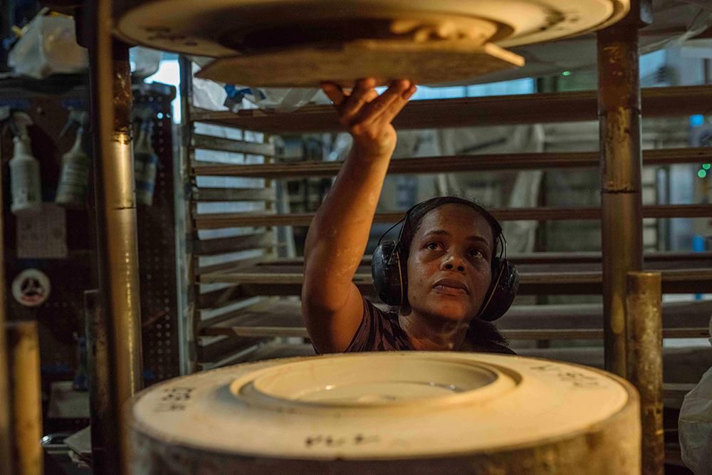 Using RAM Press at East Fork Pottery