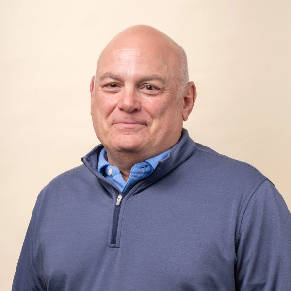 A headshot of Bob L.