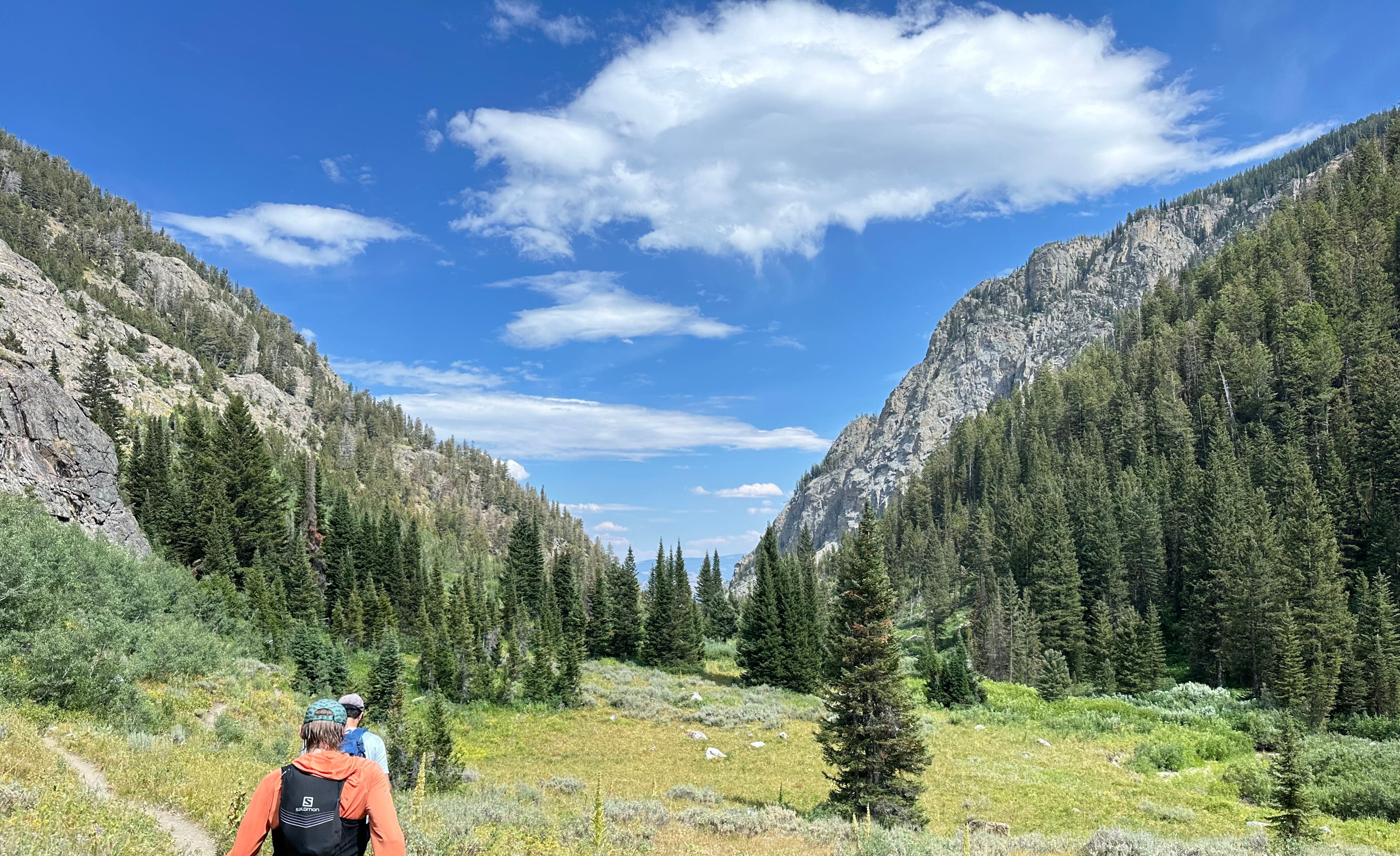 Connor and I descending Granite Canyon (Credit: Kyile)