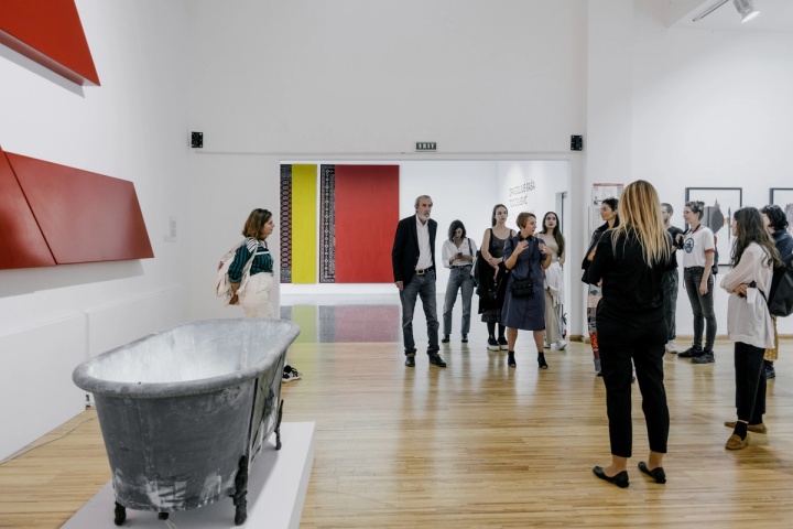 Slide 8/21: Walking with Water Public Program. Photo by Janic Vladimir.