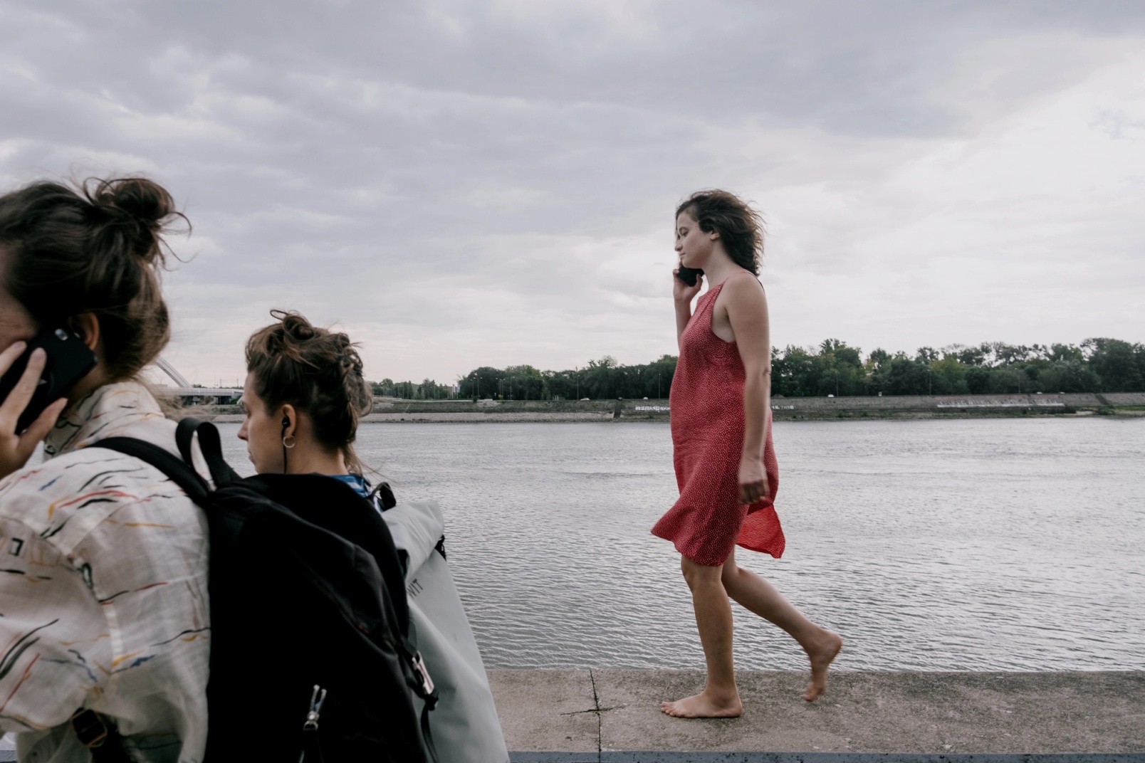 Slide 17/21: Walking with Water Public Program. Photo by Janic Vladimir.