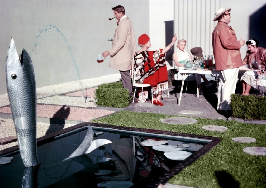 Slide 2/2: Still from Mon Oncle (Jacques Tati, 1958).