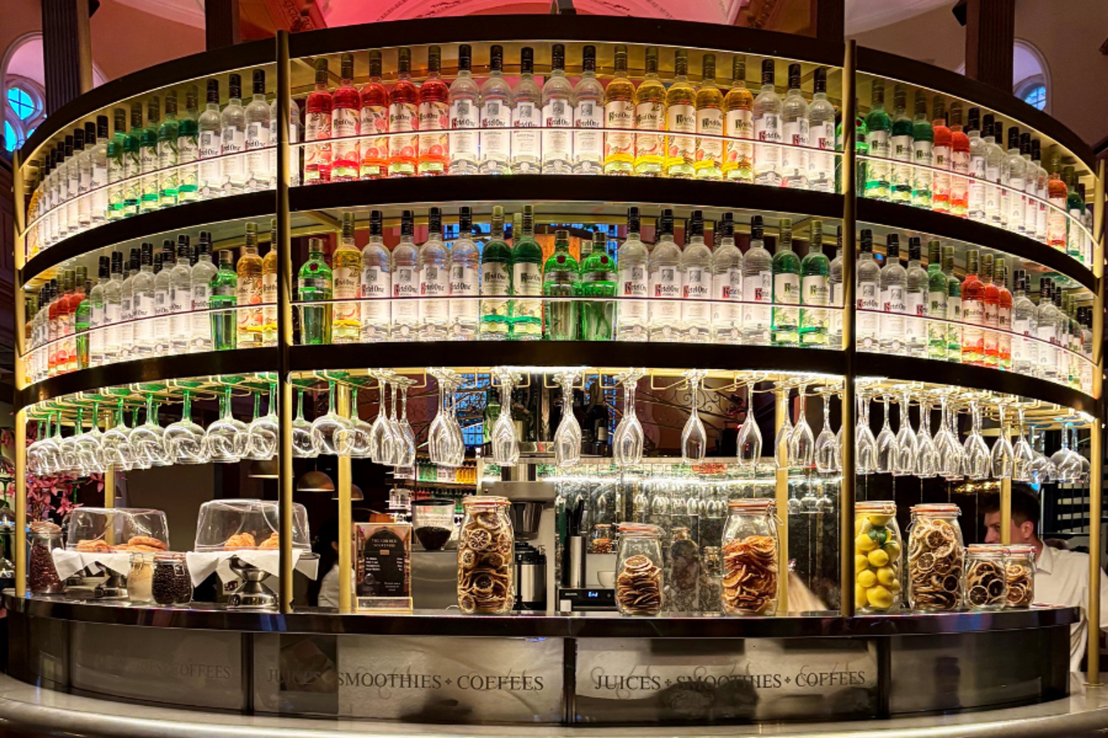 bar