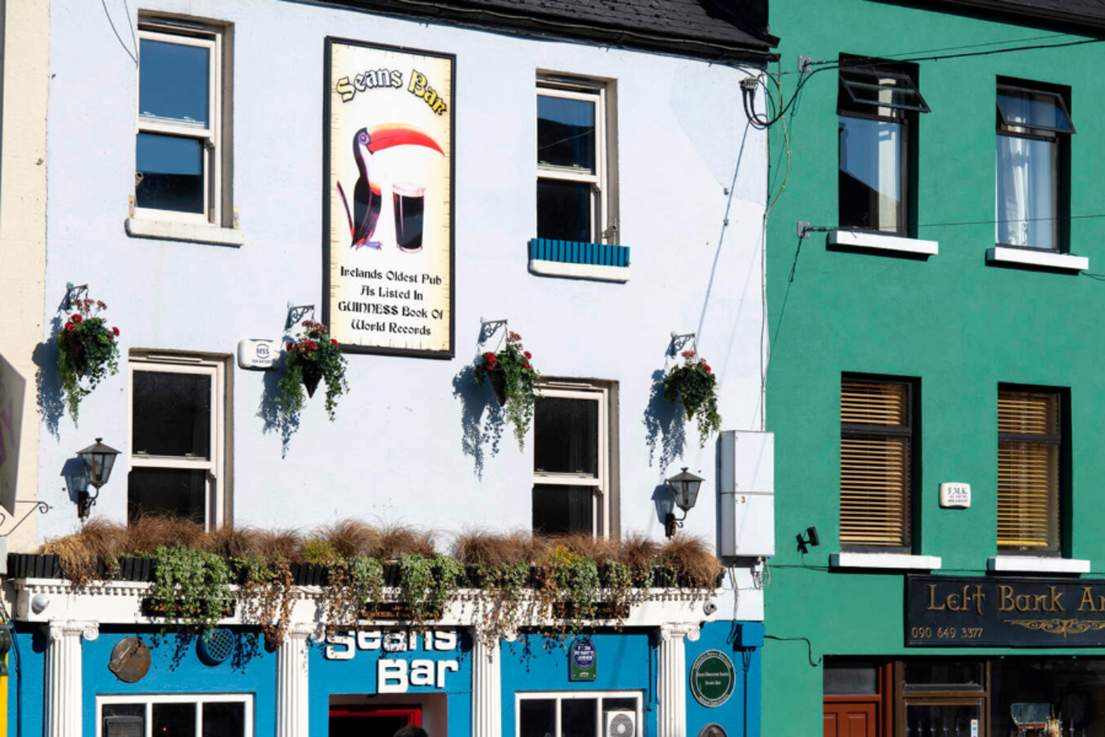 Sean's Bar