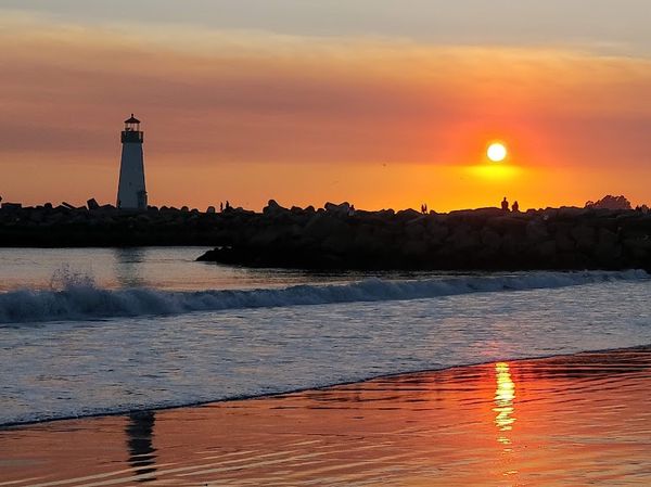 Card image for Twin Lakes State Beach