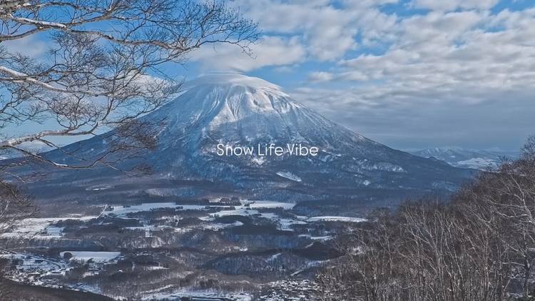 晴天從二世谷雪道望向羊蹄山