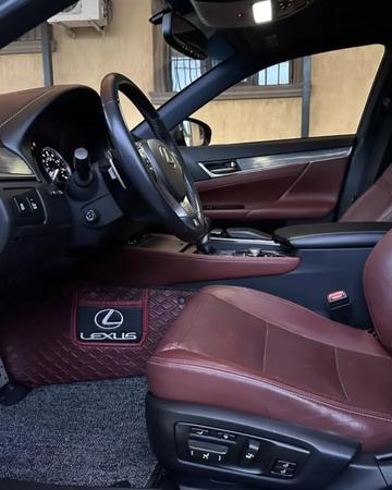 Lexus Лексус продаю
