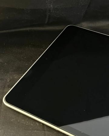 Продам IPad 9
