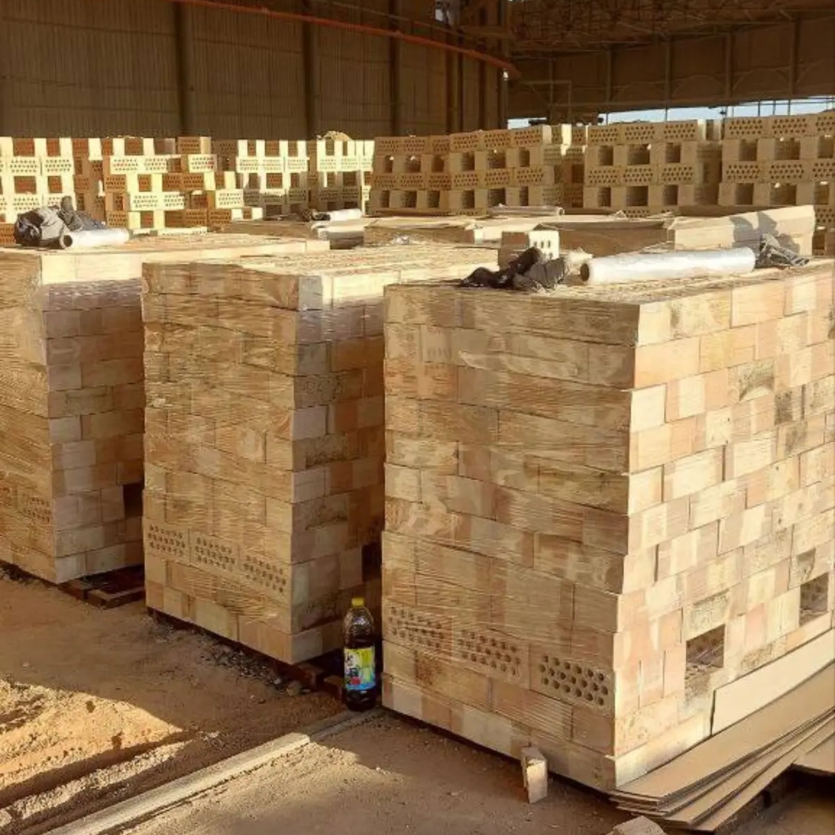 Экспортный кирпич М-150 |Доставка в Сурагач(Казахстан)Объем 12 млн/мес | Другие промышленные товары | Сарыагаш | Галерея объявления (SEO) | 1