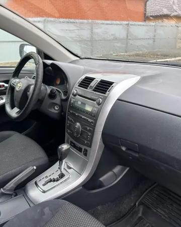 Corolla Toyota 2010 год