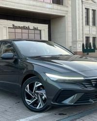 Hyundai Elantra Lux Новая