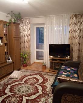 Продам двухкомнатную квартиру район Парус