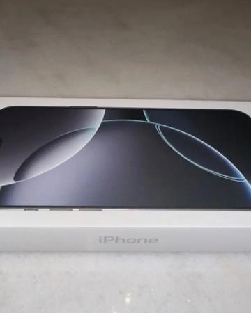 iPhone 16 Pro Max 512 ГБ, белый титан *Новый