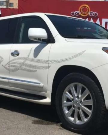 Продам срочно. Лимузин Lexus LX570 Swarovski