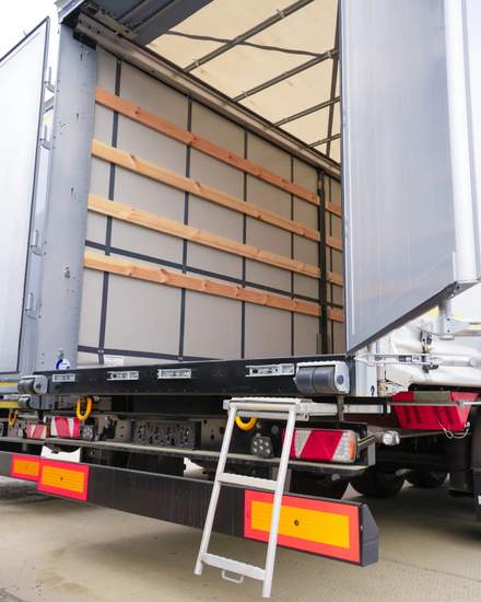 шторный грузовой полуприцеп KOGEL | Грузовики | Алматы | 4