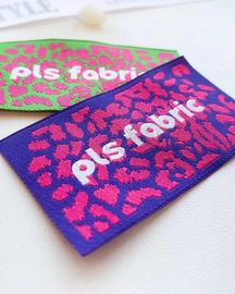 Печать этикеток и лейблов для одежды в Астане