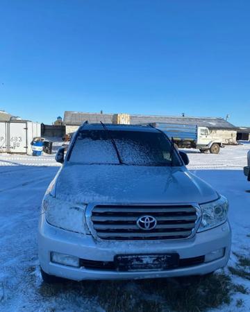 Продам авто Land Cruiser 200