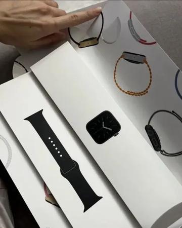 Apple Watch Series 6