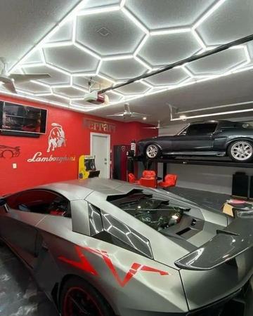 Светодиодные светильники LED модульное освещение для гаража