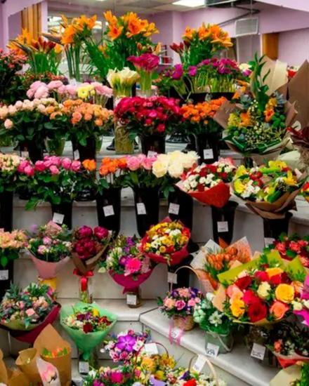 В Цветочный салон Grand Flowers нужен опытный менеджер по продажам!