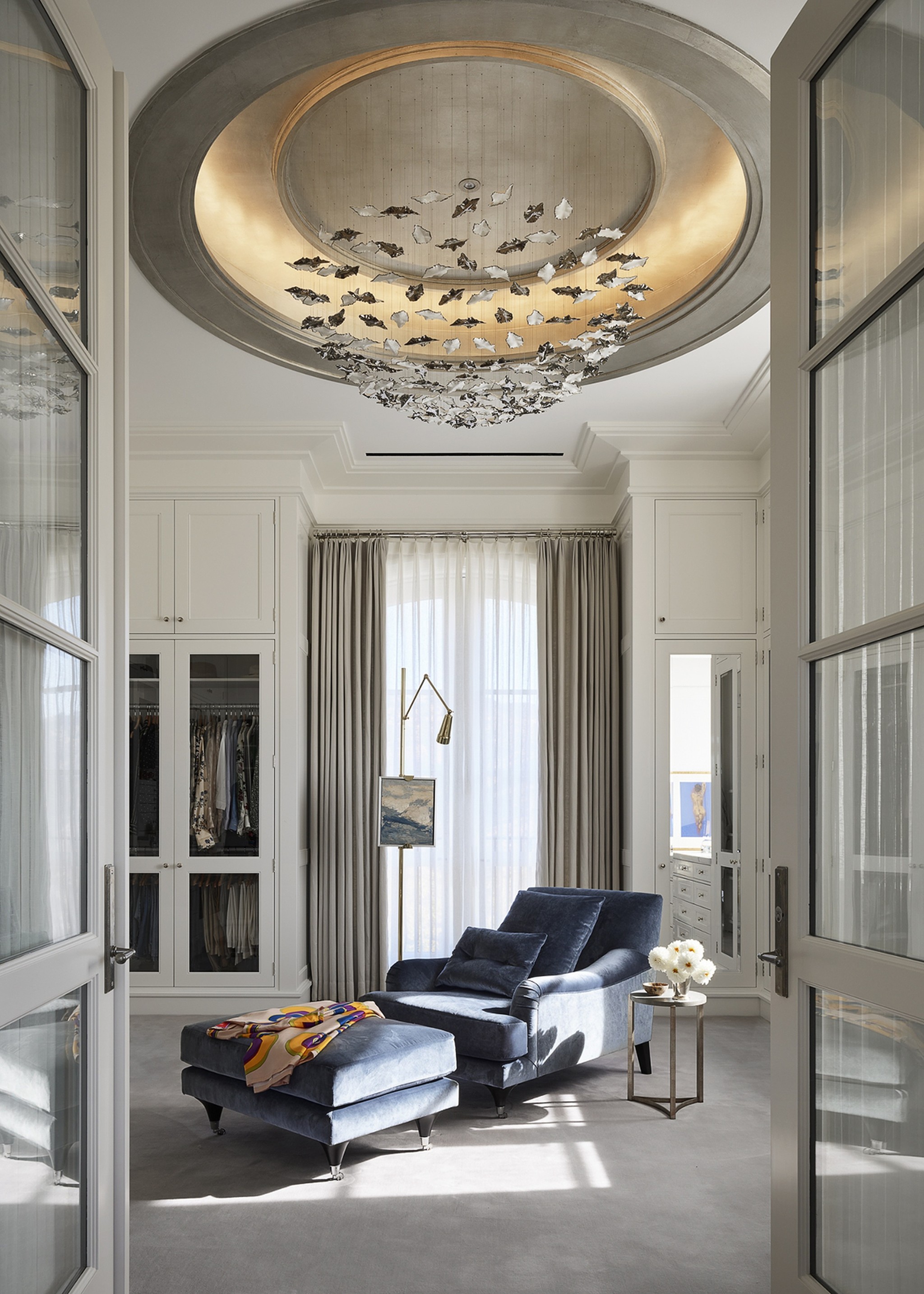 Centric Building California Soda Canyon Dressing Room Ornate Ceiling Medallion Chaise Lounge