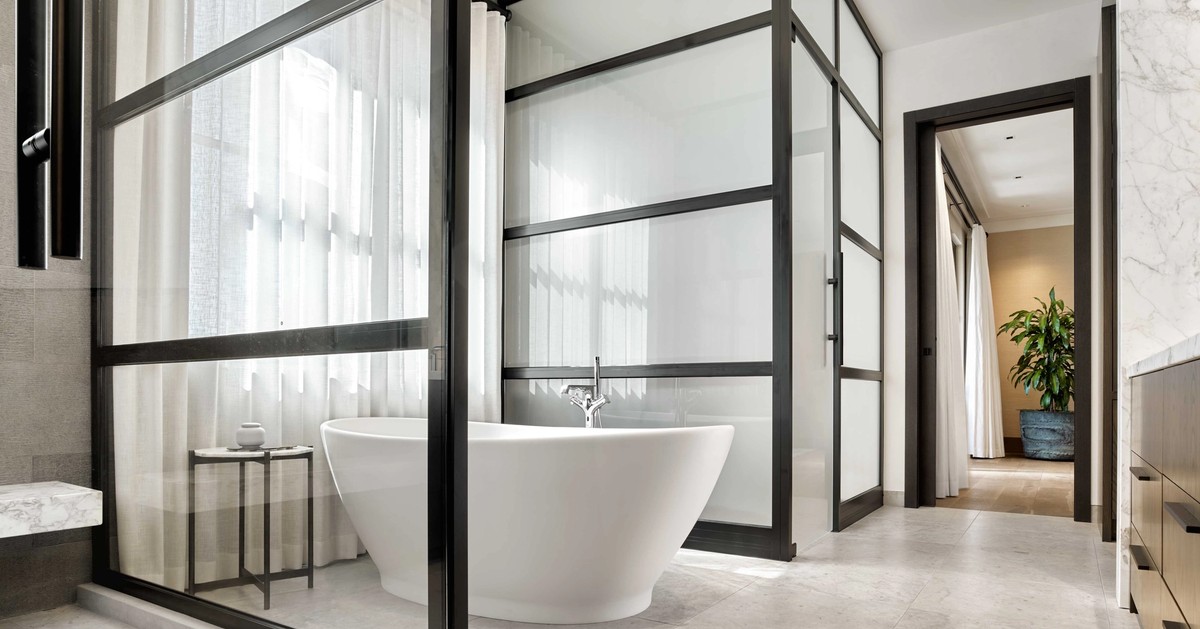 Centric General Contractors Construction and Build California Meadowood Estate Bathroom3