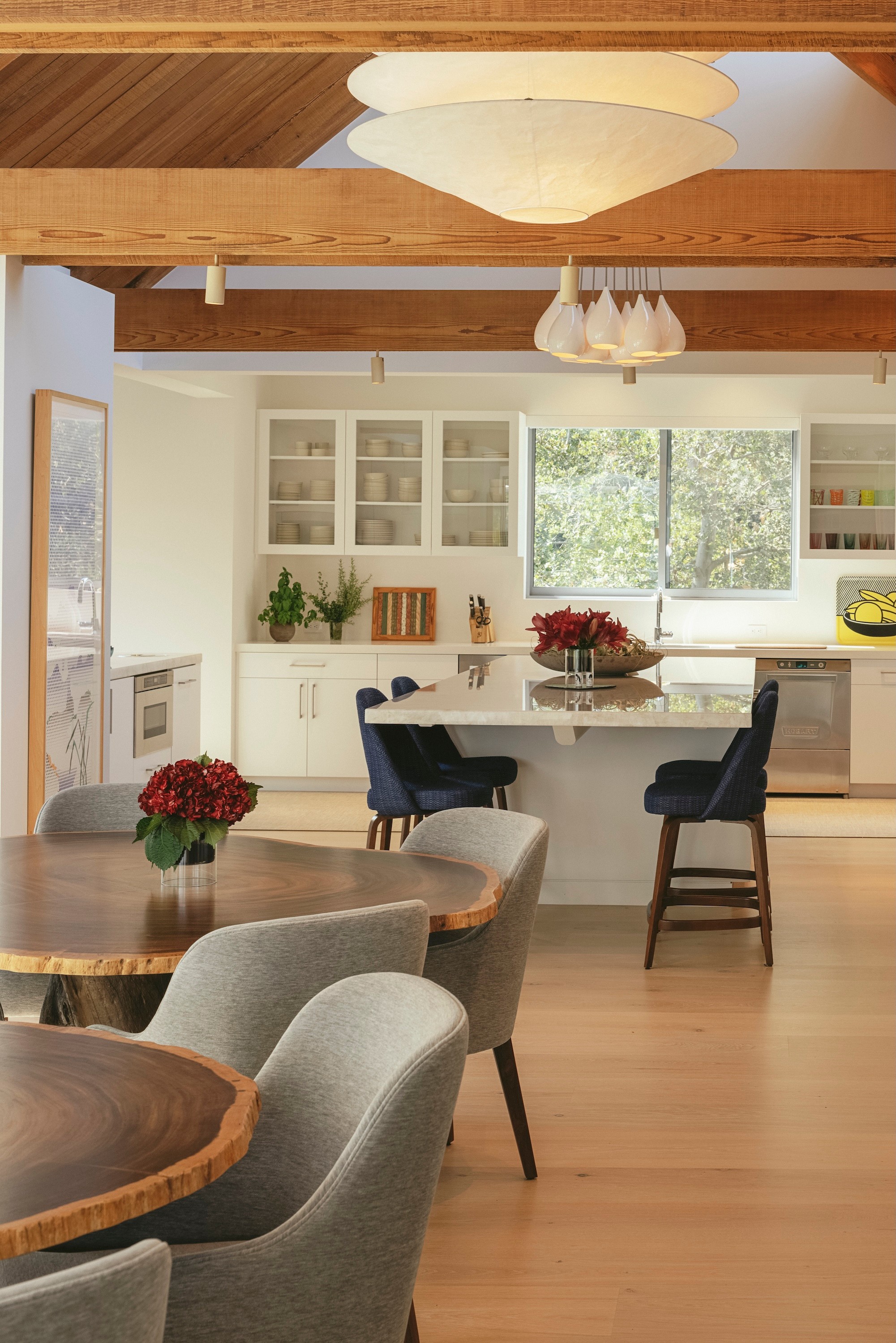 Centric General Contractors Construction and Build California Bella Oaks Interior Openplan Kitchen Dining