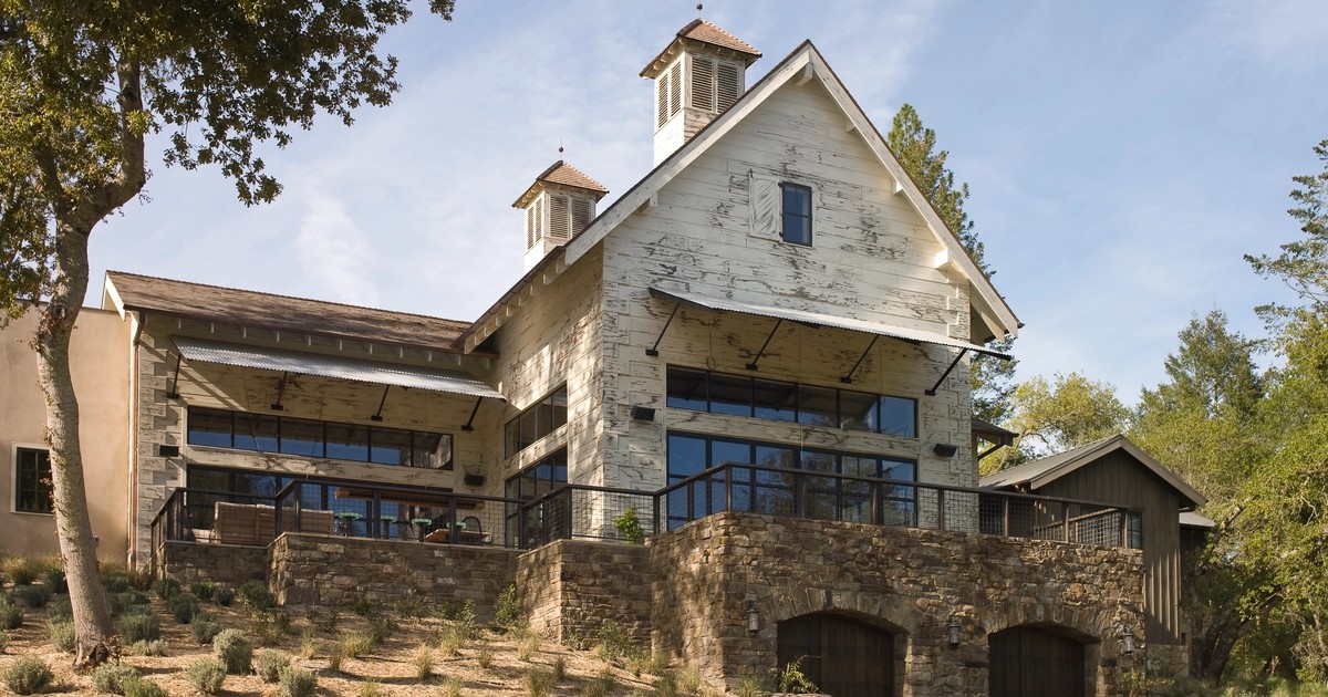 Centric General Contractors Construction and Build California Edwards Residence Exterior