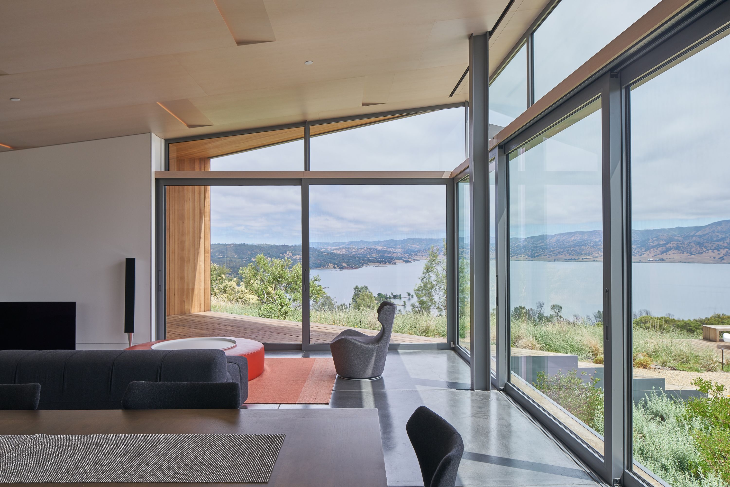 Centric General Contractors Construction and Build California Lake Berryessa Interior Openplan Livingroom Lakeviews