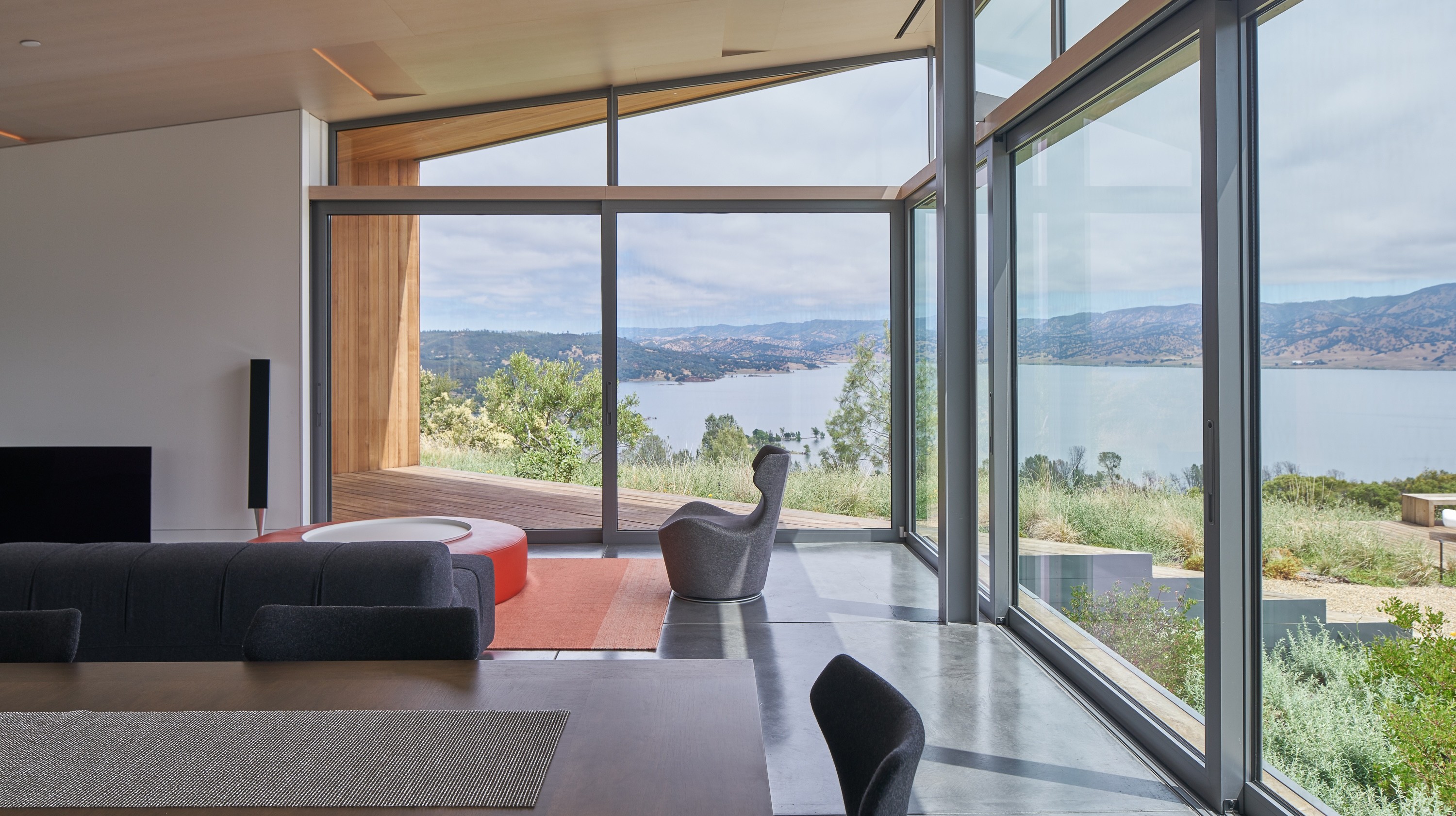Centric General Contractors Construction and Build California Lake Berryessa Interior Openplan Livingroom Lakeviews