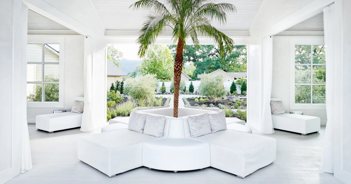 Centric General Contractors Construction and Build California Solage Luxury Resort Renovation Relaxation Room Circular Seating Cropped