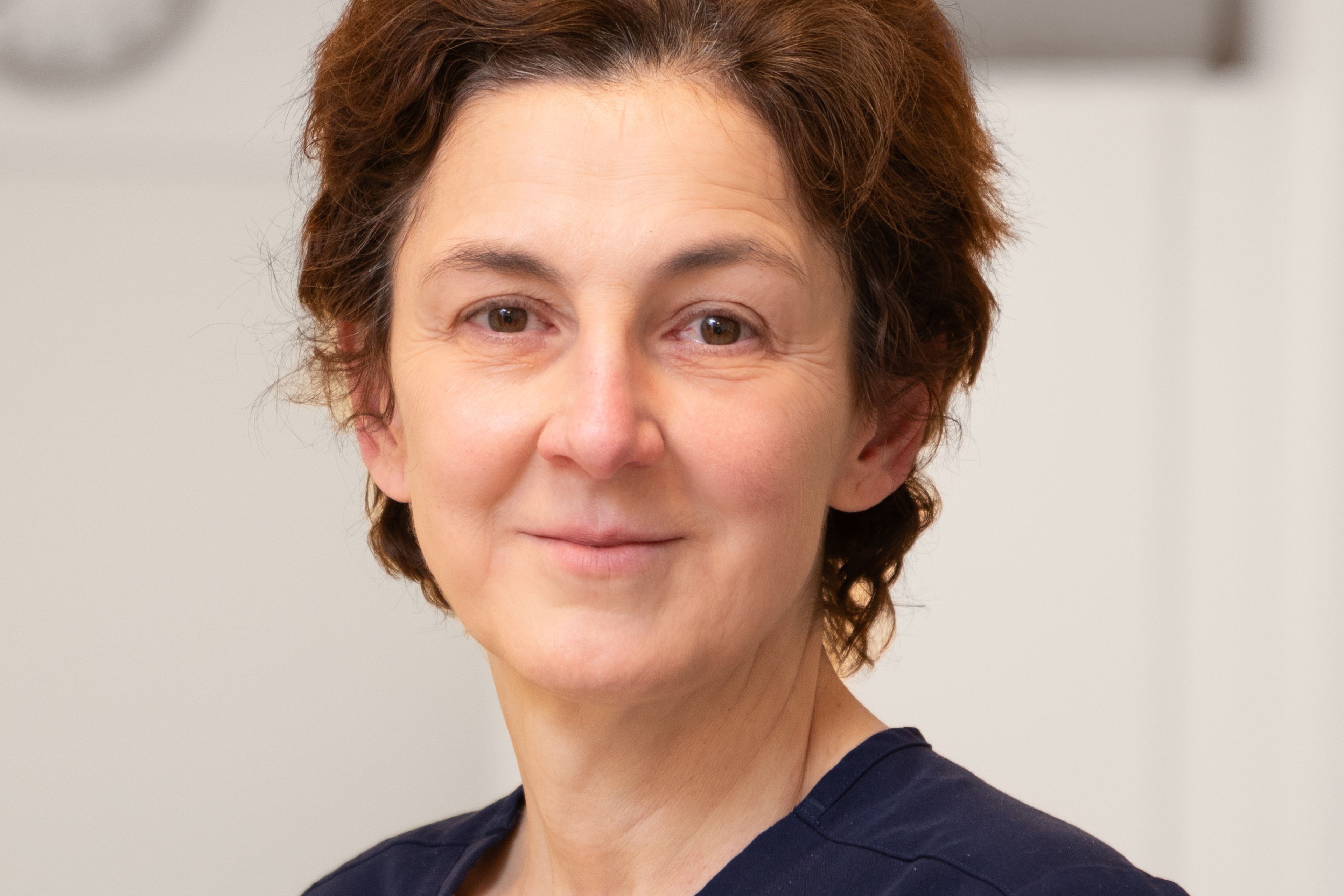 Dr. Sona Plavodska