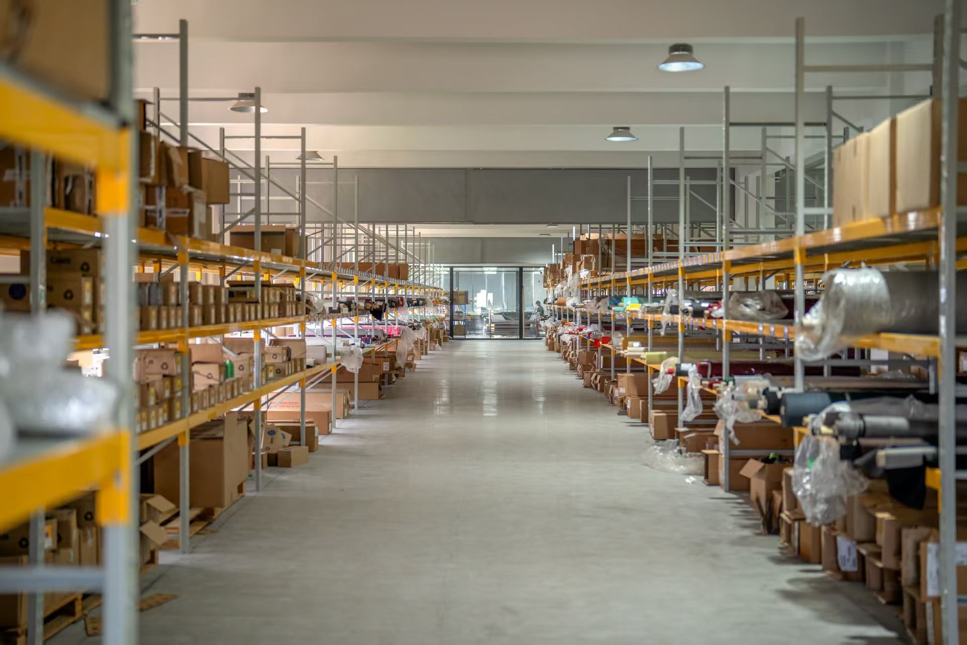 CAMARI China warehouse