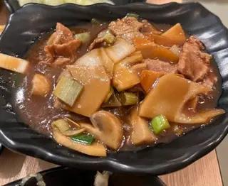 Hot Menu - Pork with mushrooms and rice