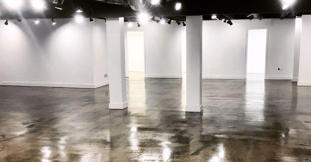 Advantages and disadvantages of polished concrete floors