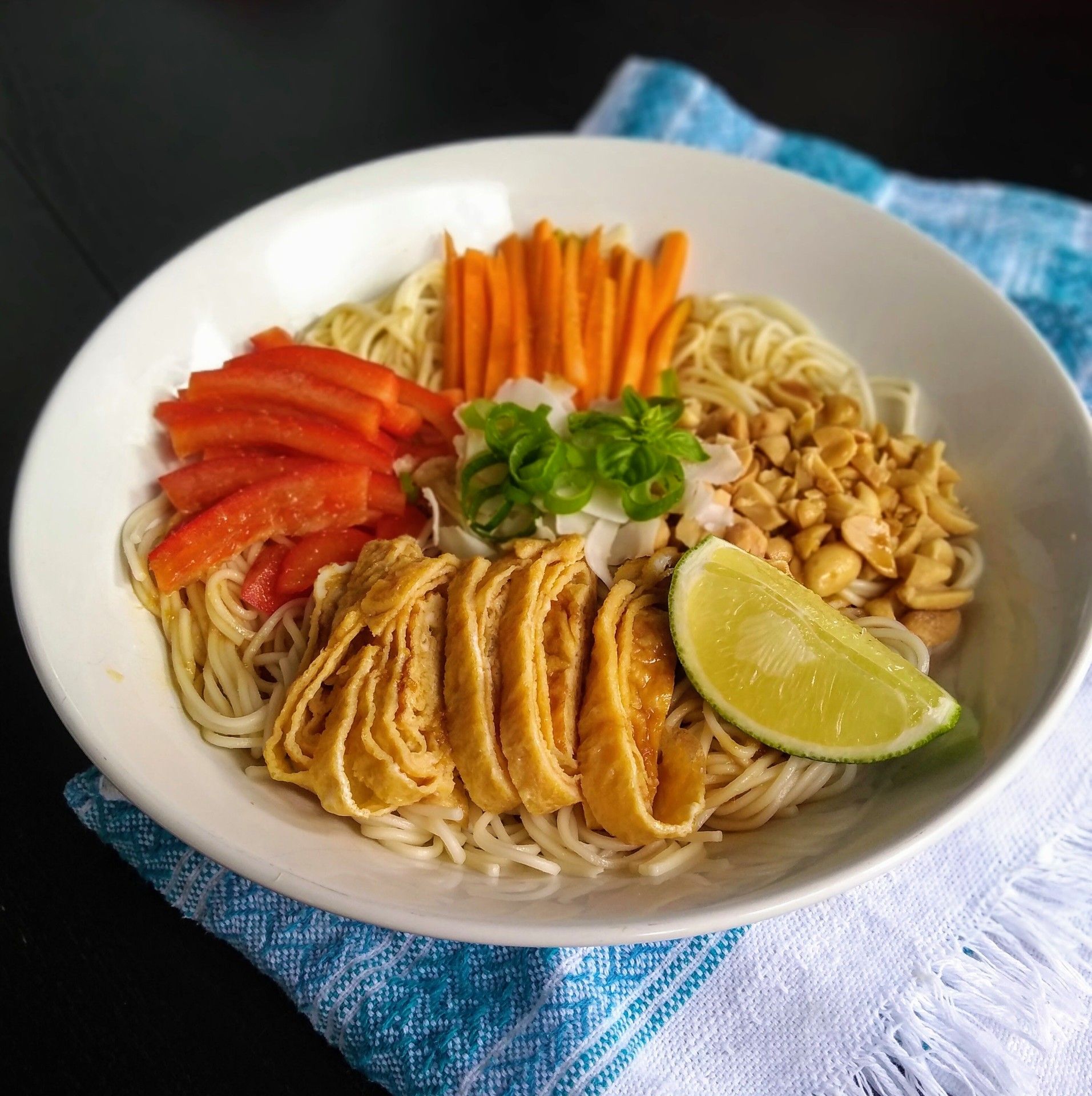 Cold Noodle Bowl with Tamagoyaki