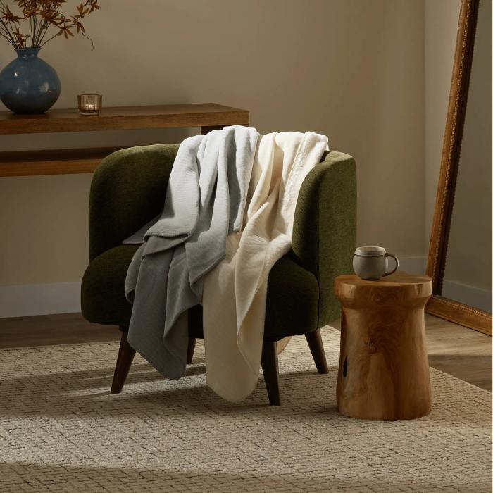 Casper Cozy Throw