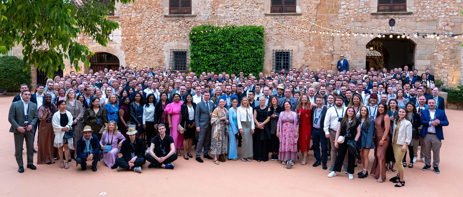 Group photo of Pearl Group