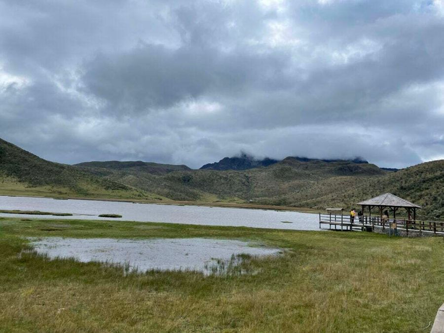 Laguna Limpiopungo pod Cotopaxi, Ekvádor
