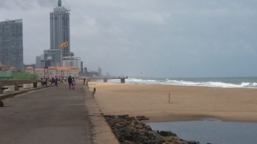 Pobřežní promenáda Galle Face.