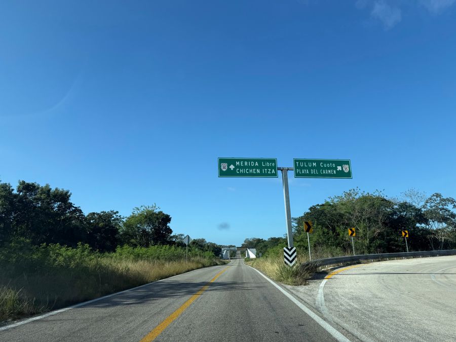 Tulum – mayské ruiny nad Karibským mořem, Mexiko